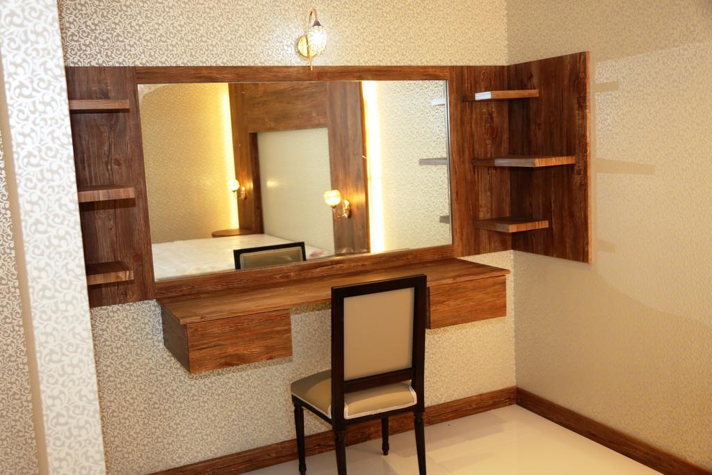 Al Faris 1 Hotel Apartments Dubai Esterno foto
